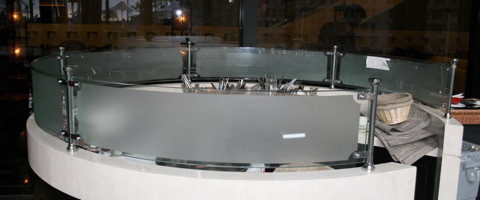 acid etched glass railing 1.jpg