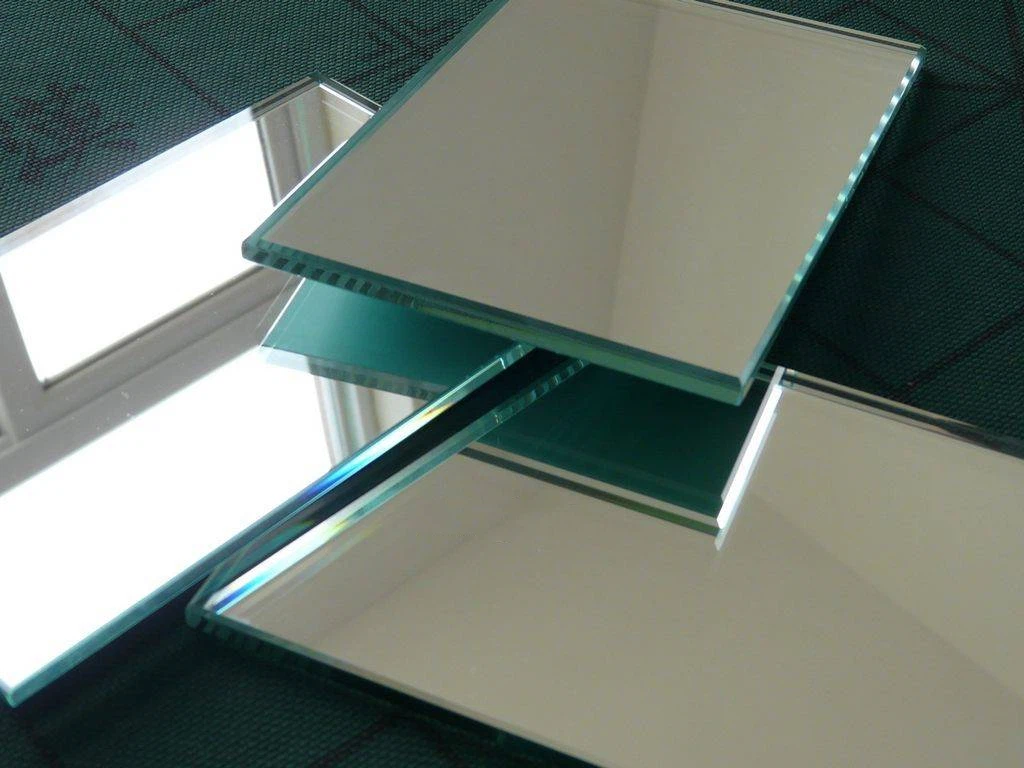 1024x768_silver_mirror